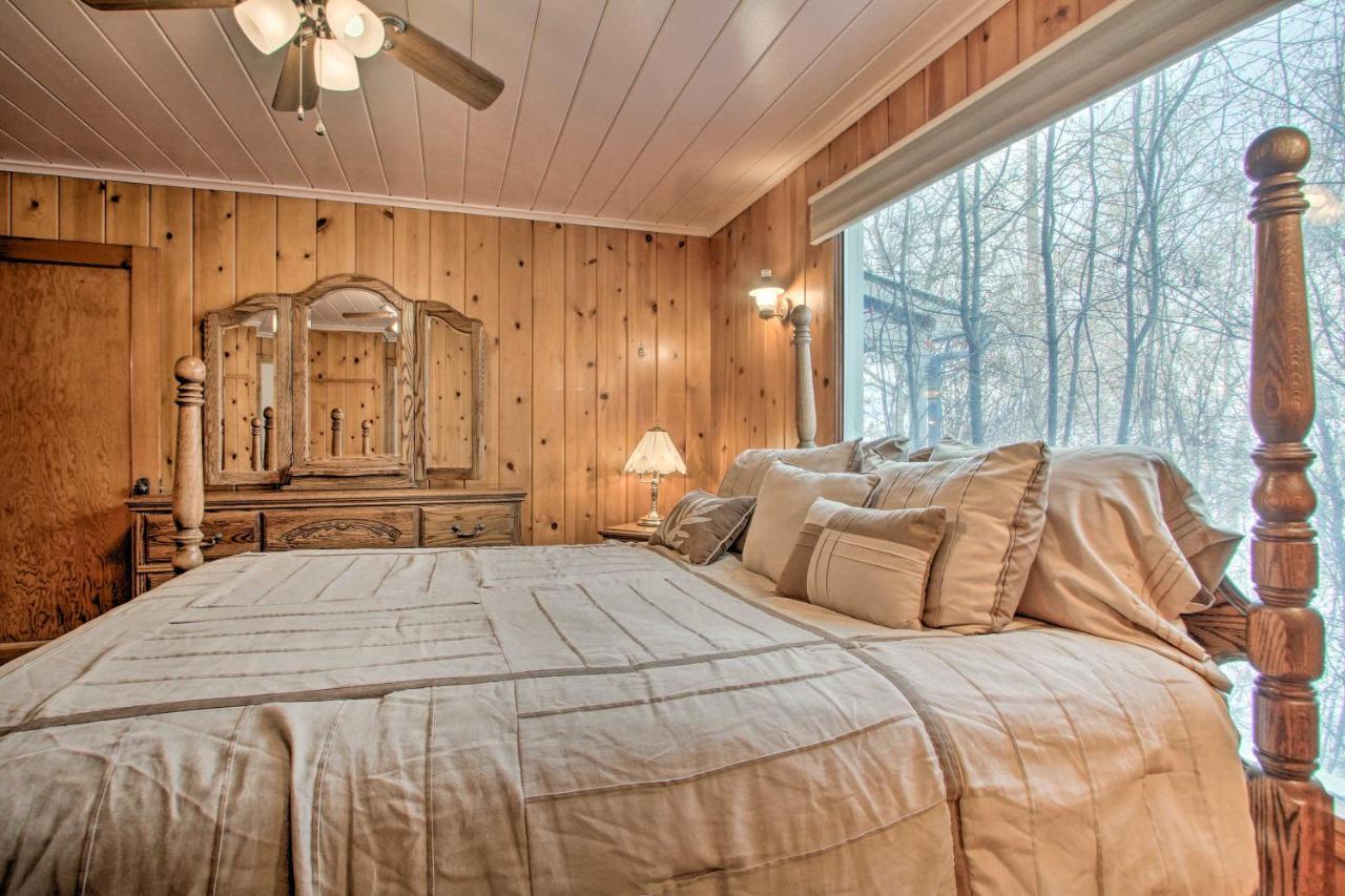 Cozy Home With Hot Tub Half Mi To Salmon River! Luaran gambar