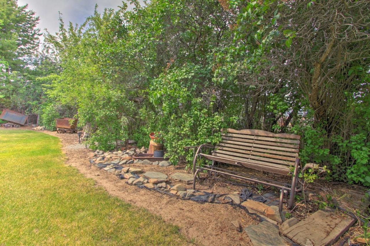 Cozy Home With Hot Tub Half Mi To Salmon River! Luaran gambar